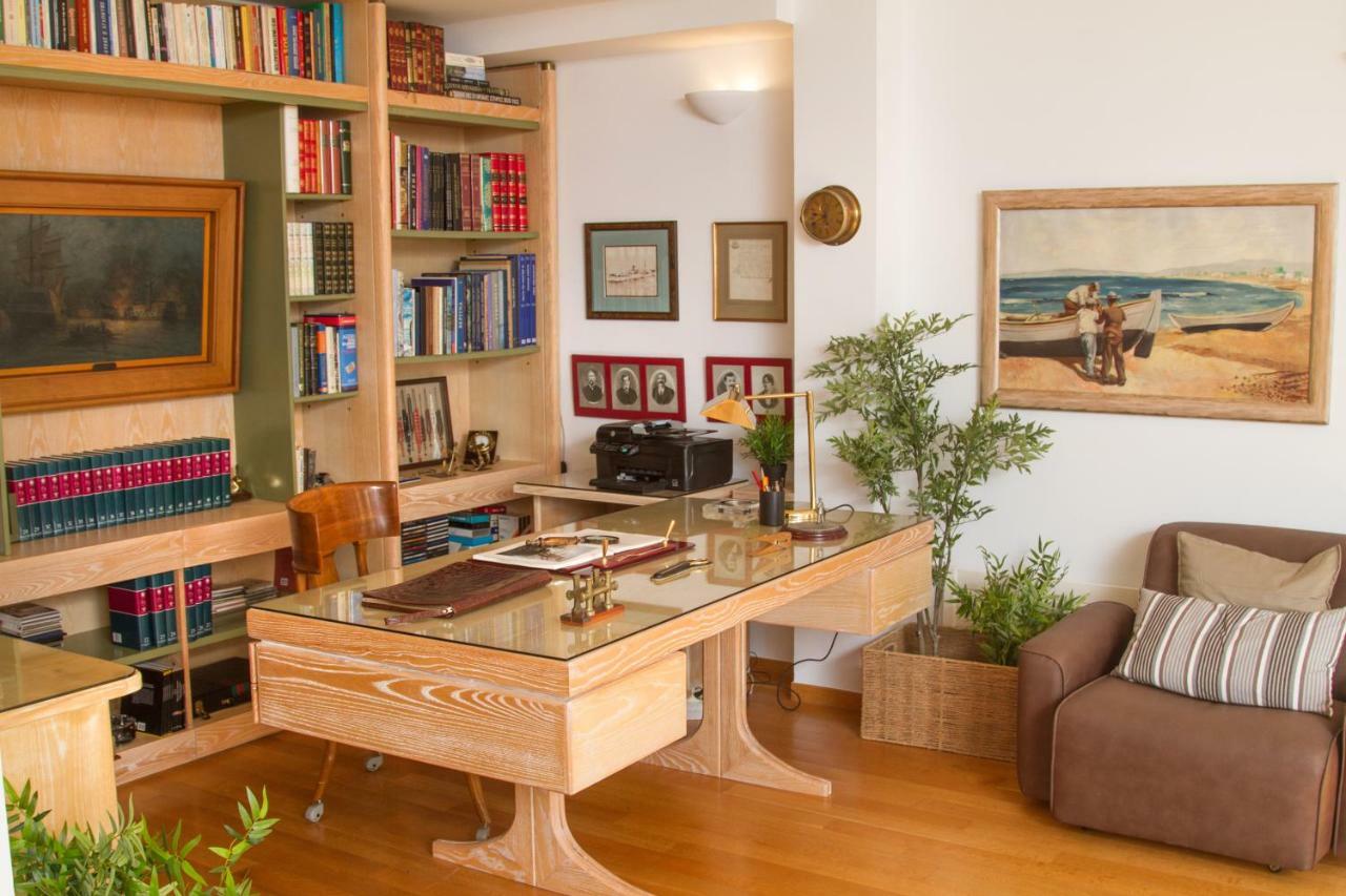 Athens Luxurious Apartment - Sea View! Buitenkant foto